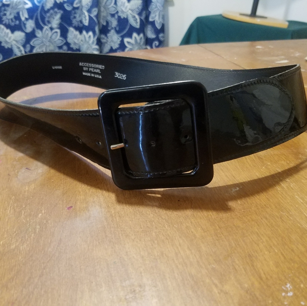 VINTAGE Accessories by Pearl Black Belt L